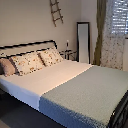 Apartment Marija Petrcane