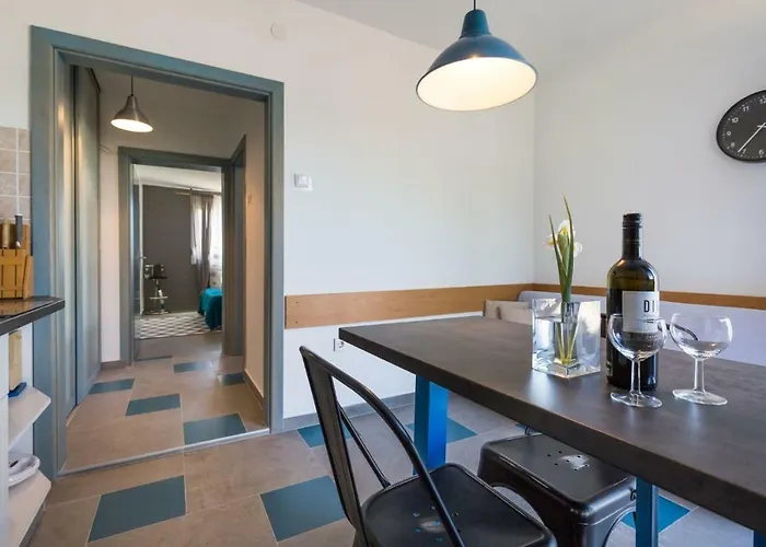 Marija 아파트 돈제페트레케인